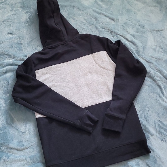 Reebok black gray hoodie sweatshirt - Picture 4 of 4